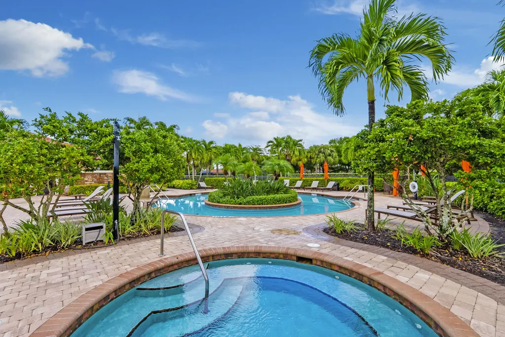 8321 Lucello Terrace N Naples FL 34114