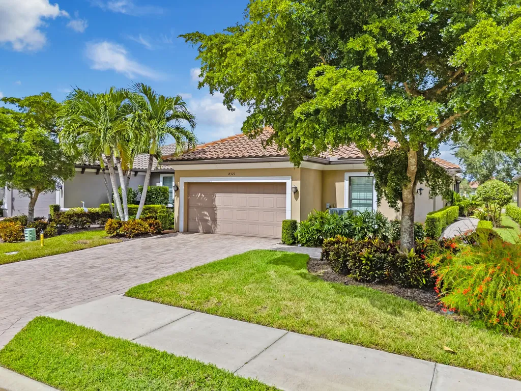 8321 Lucello Terrace N Naples FL 34114
