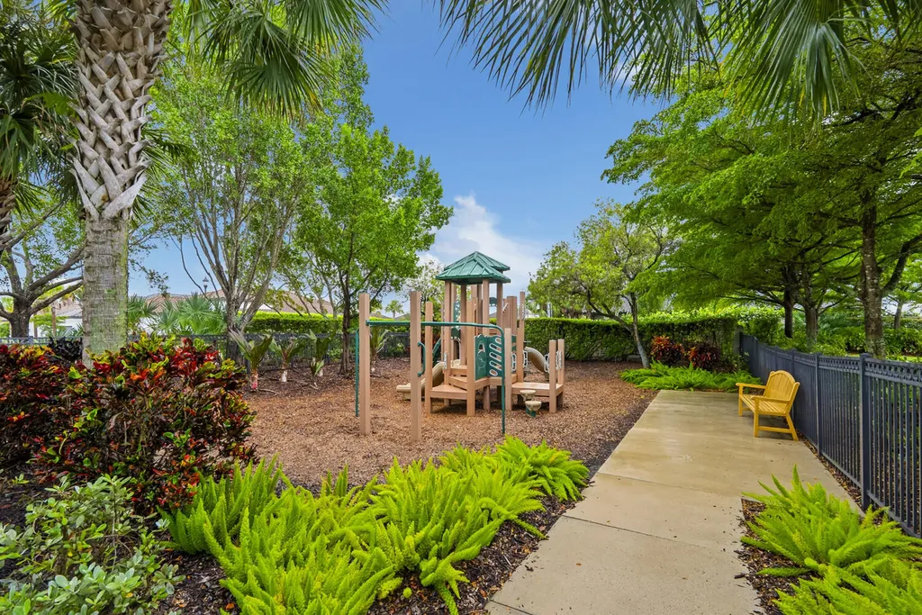 8321 Lucello Terrace N Naples FL 34114