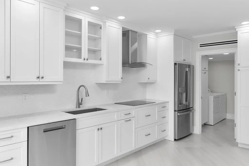 220 S Collier Marco Island FL 34145