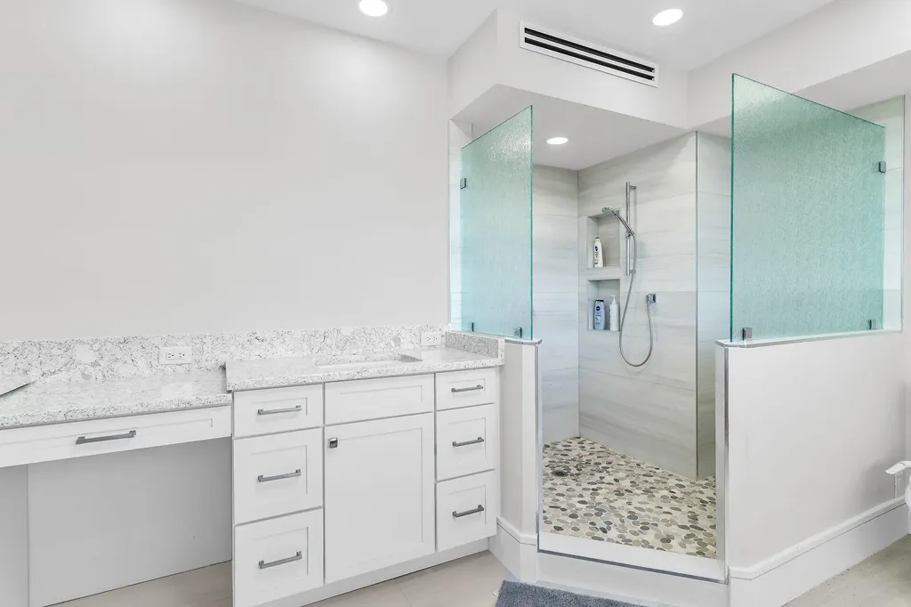 220 S Collier Marco Island FL 34145