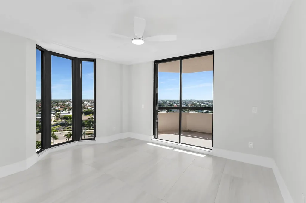 220 S Collier Marco Island FL 34145