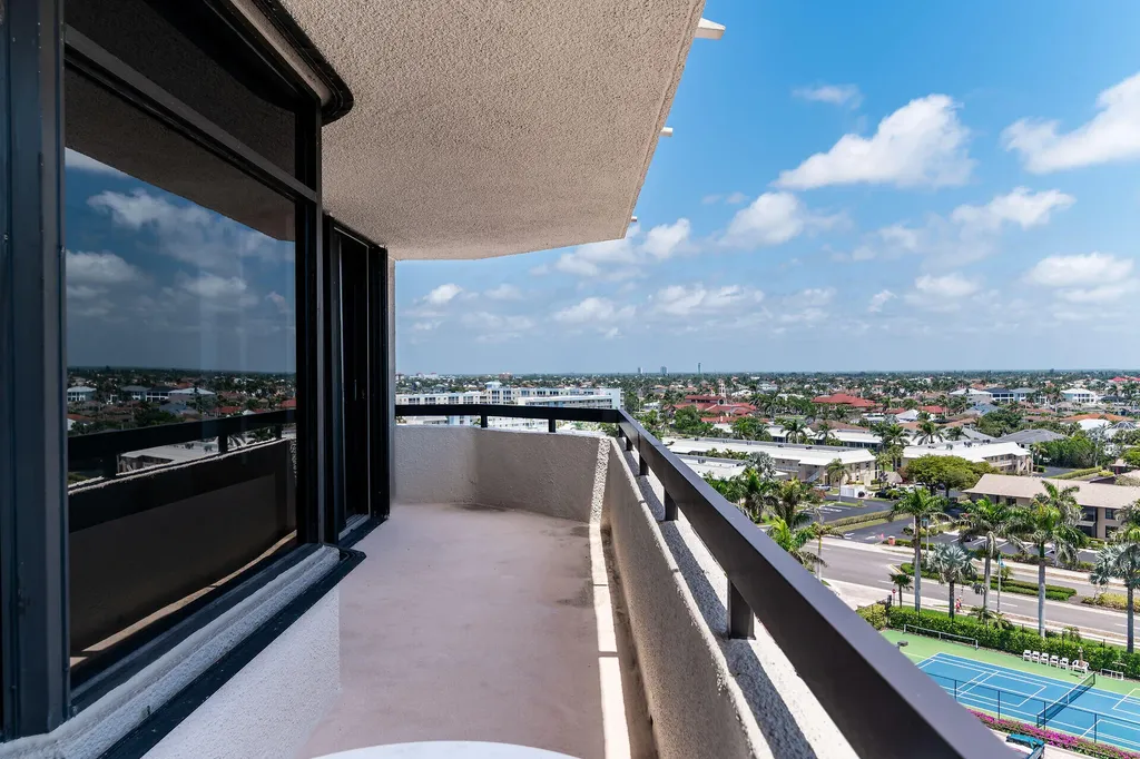 220 S Collier Marco Island FL 34145