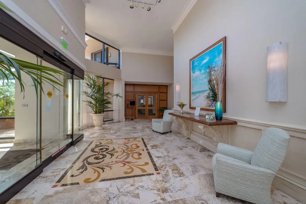 220 S Collier Marco Island FL 34145