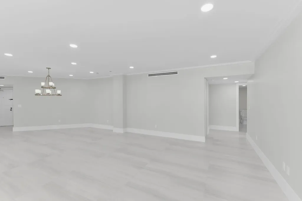 220 S Collier Marco Island FL 34145