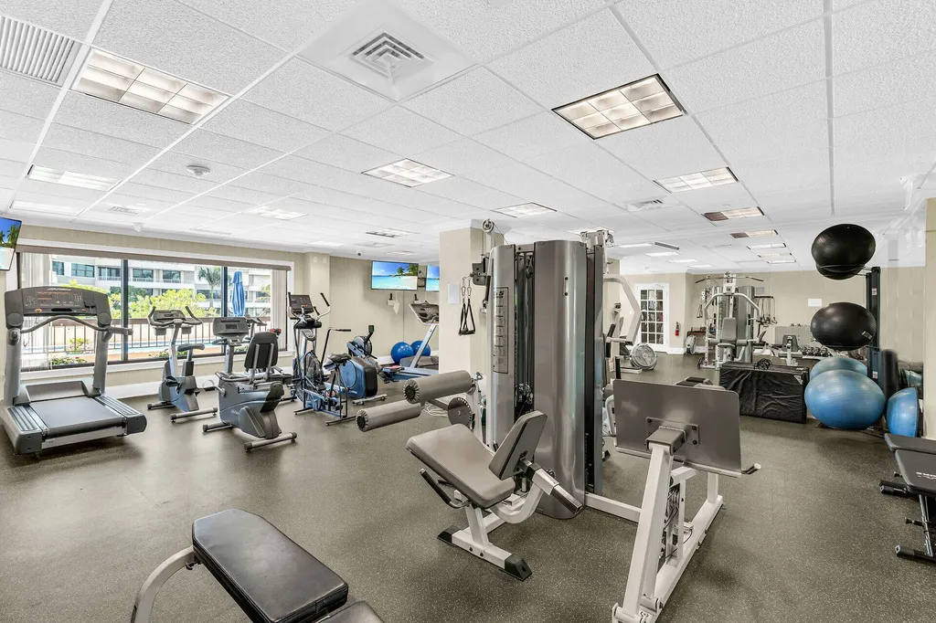 220 S Collier Marco Island FL 34145