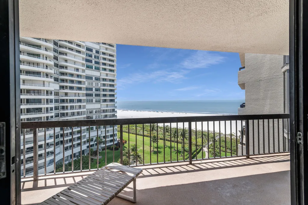 220 S Collier Marco Island FL 34145