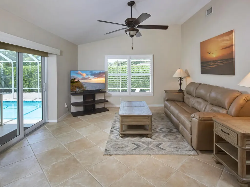 240 Columbus Way Marco Island FL 34145