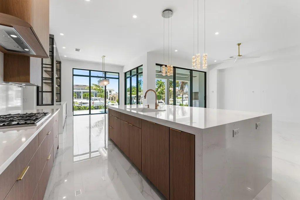 630 Bimini Avenue Marco Island FL 34145