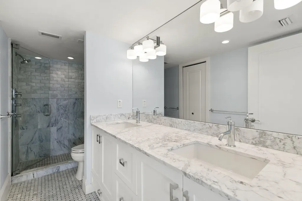 3443 Gulf Shore Boulevard N Naples FL 34103