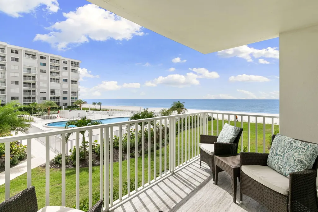 3443 Gulf Shore Boulevard N Naples FL 34103