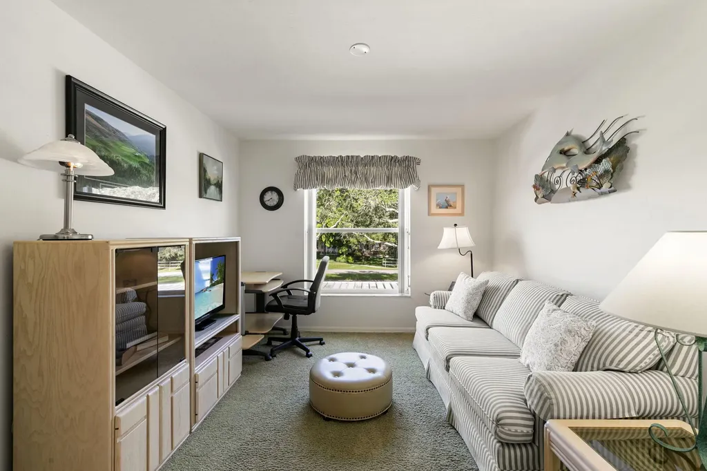 1036 Mainsail Drive Naples FL 34114