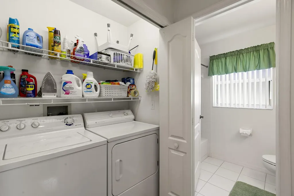 1036 Mainsail Drive Naples FL 34114