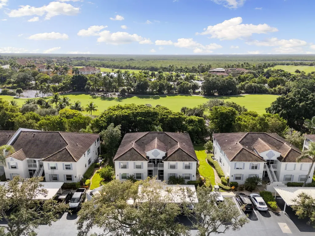 1036 Mainsail Drive Naples FL 34114