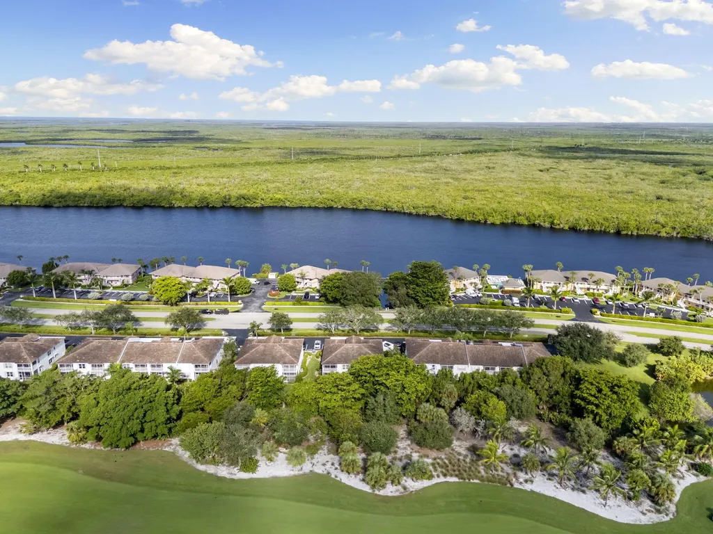 1036 Mainsail Drive Naples FL 34114