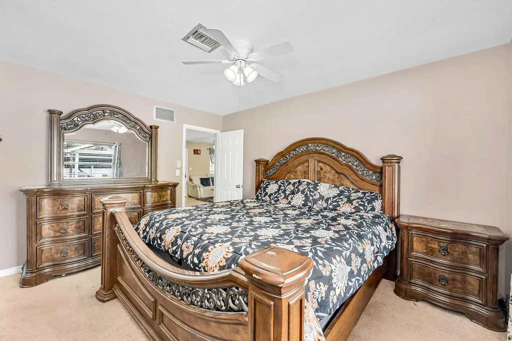 4949 22nd Place SW Naples FL 34116