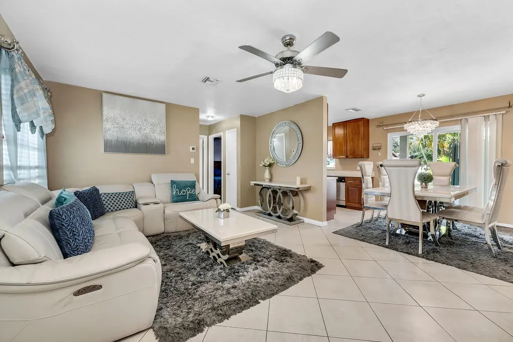 4949 22nd Place SW Naples FL 34116