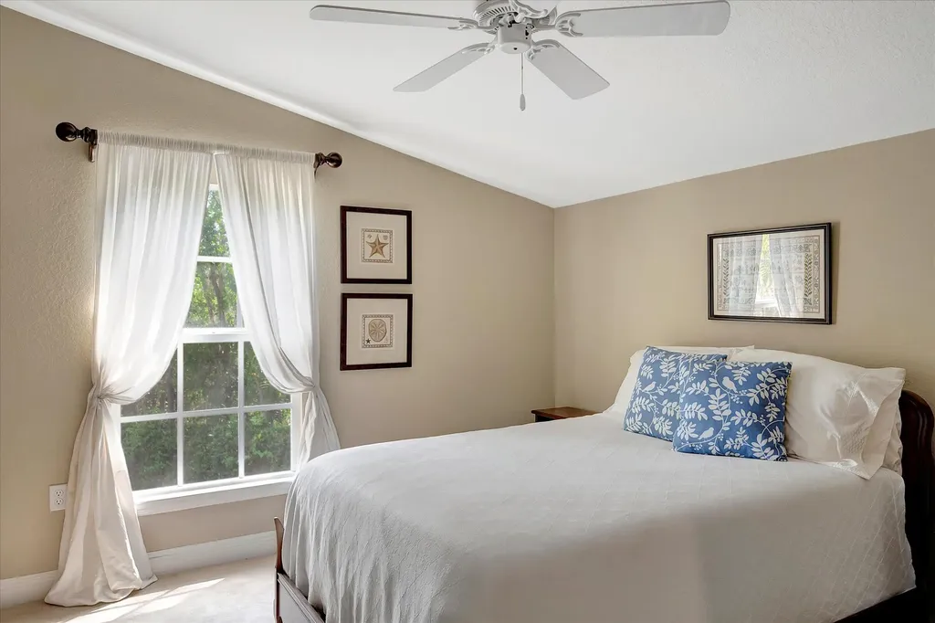 3555 Avion Woods Court Naples FL 34104