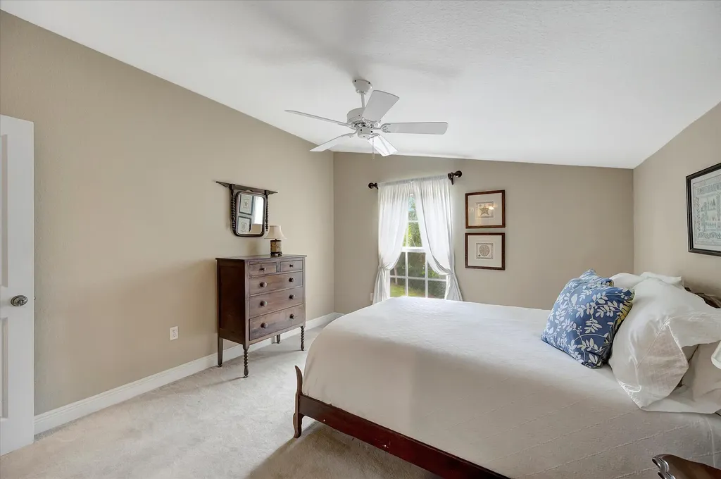 3555 Avion Woods Court Naples FL 34104