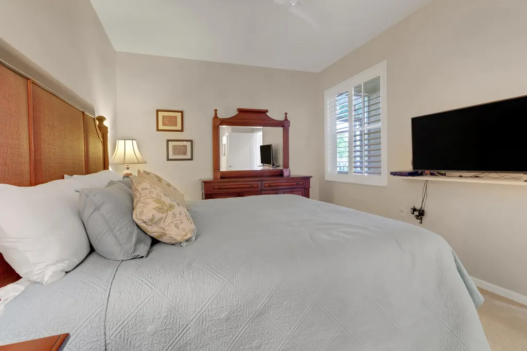 3800 Sawgrass Way Naples FL 34112