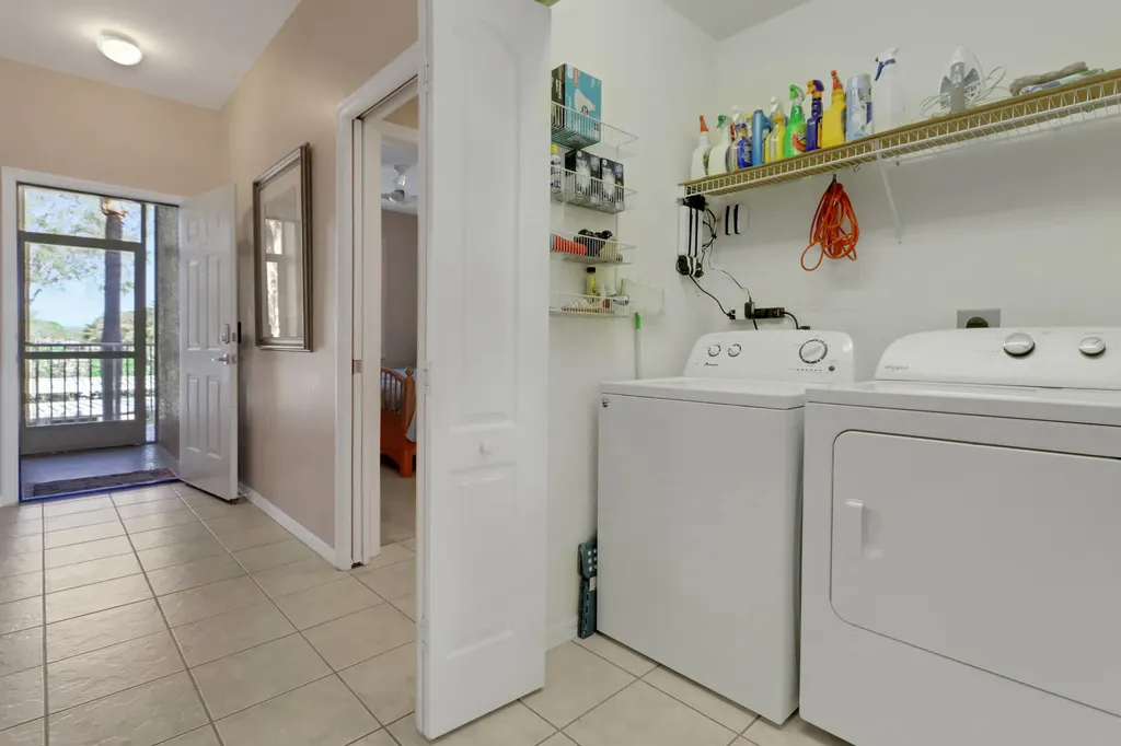 3800 Sawgrass Way Naples FL 34112