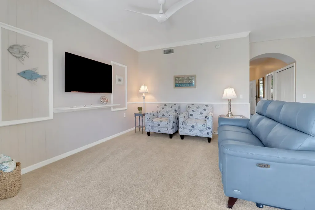 3800 Sawgrass Way Naples FL 34112