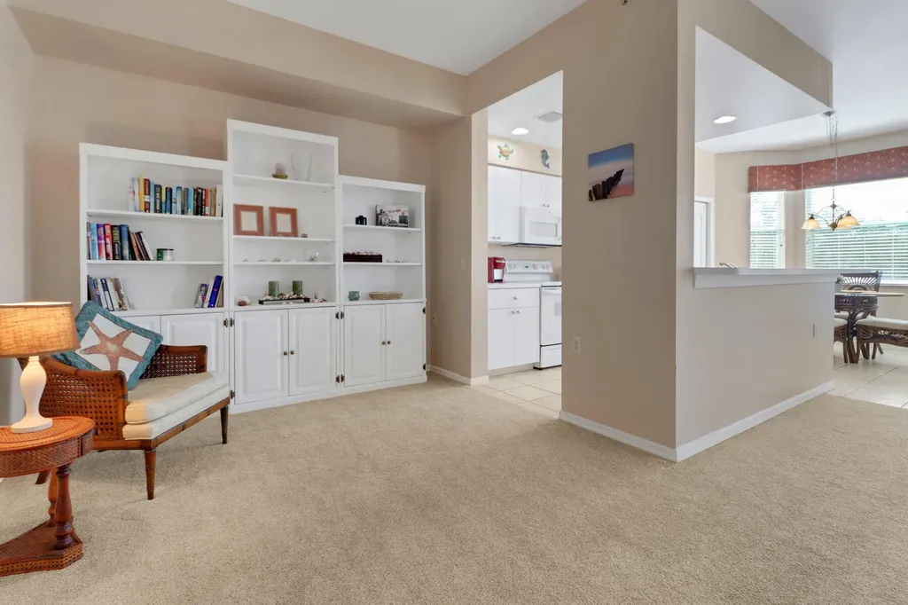 3800 Sawgrass Way Naples FL 34112