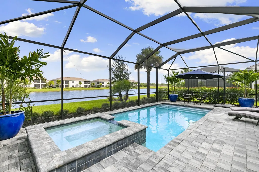 5789 Kingston Place Ave Maria FL 34142