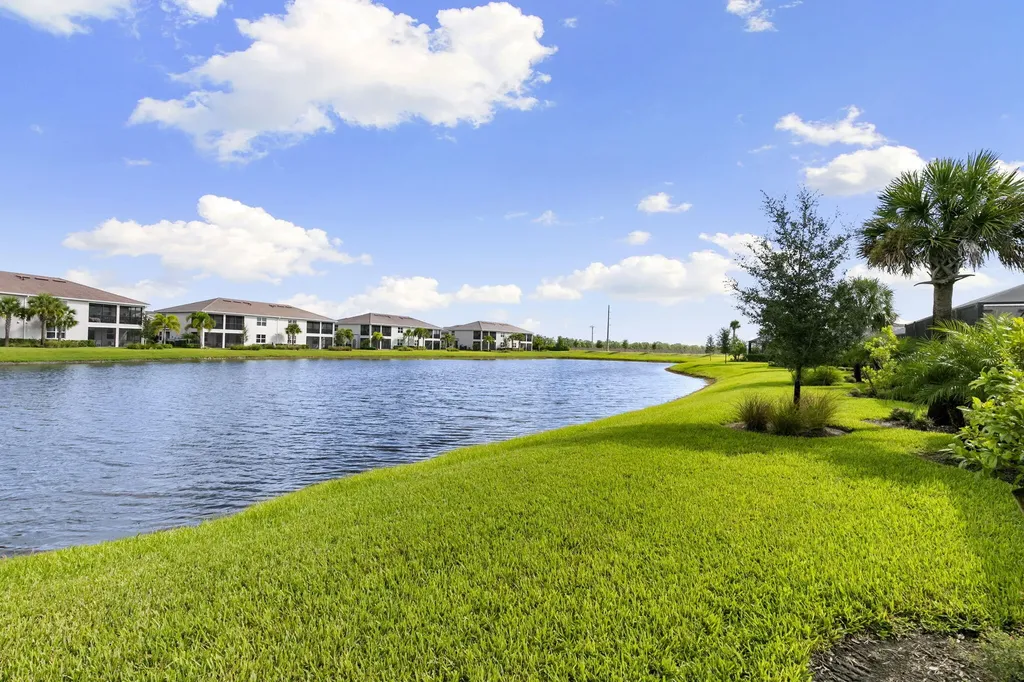 5789 Kingston Place Ave Maria FL 34142