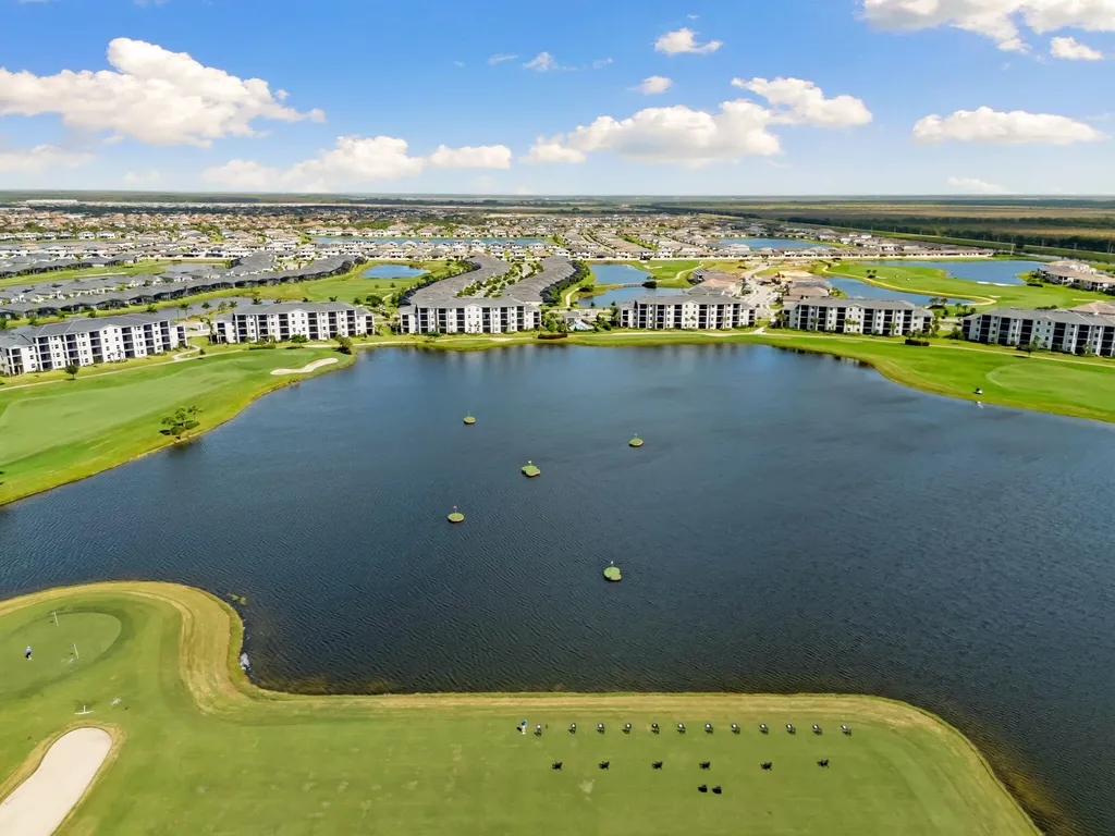 5789 Kingston Place Ave Maria FL 34142