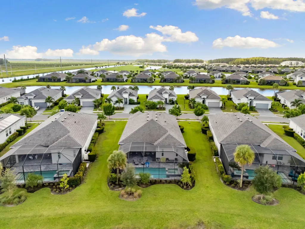 5789 Kingston Place Ave Maria FL 34142