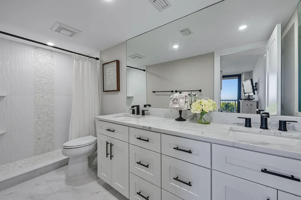 260 Seaview Court Marco Island FL 34145