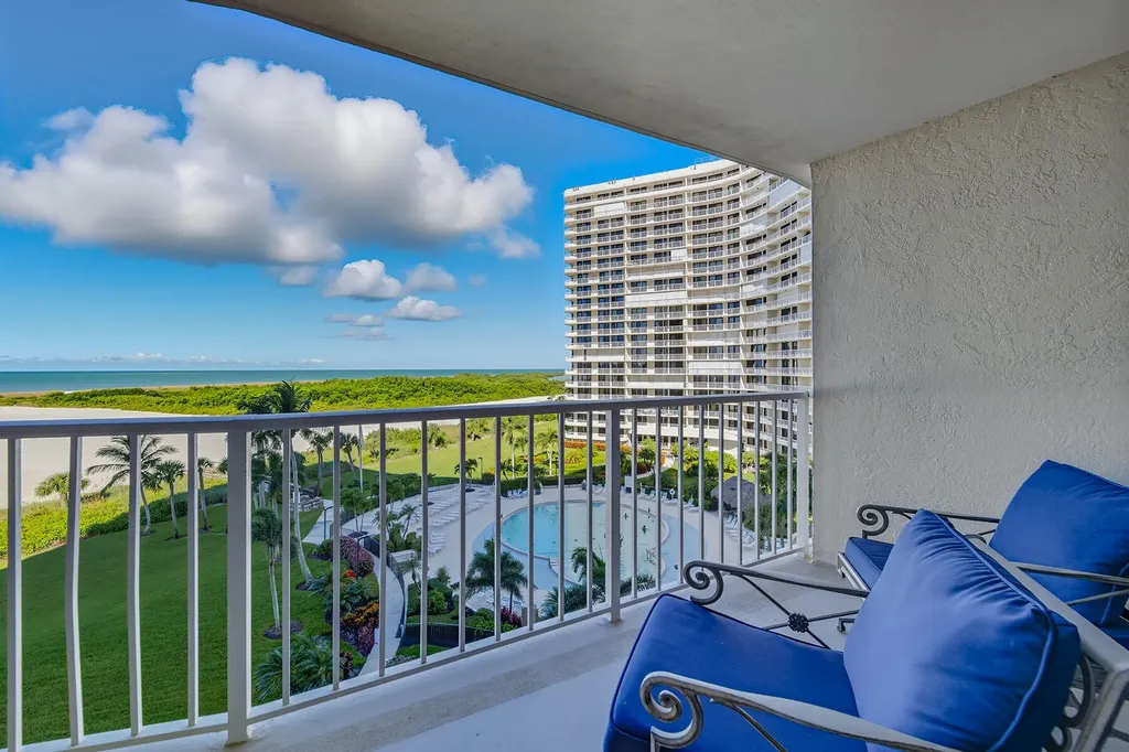 260 Seaview Court Marco Island FL 34145