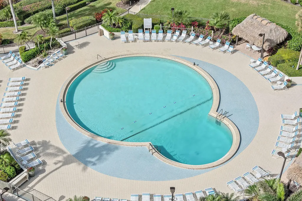 260 Seaview Court Marco Island FL 34145