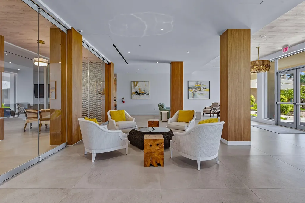 260 Seaview Court Marco Island FL 34145