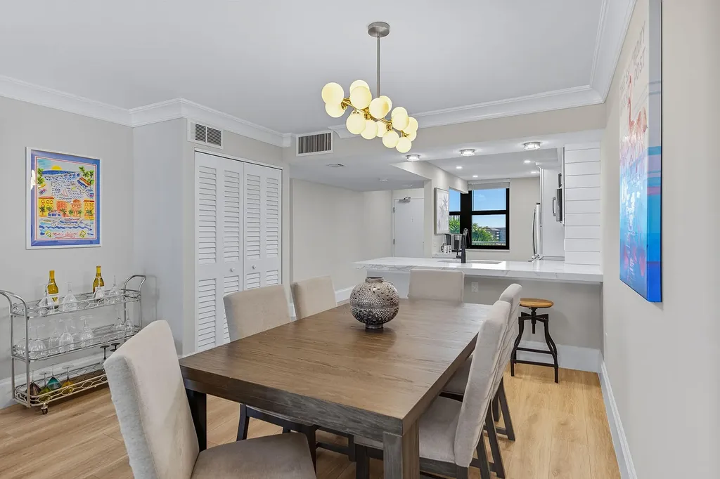 260 Seaview Court Marco Island FL 34145