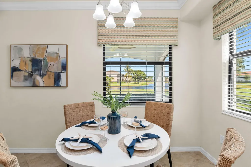 3165 Aviamar Circle Naples FL 34114