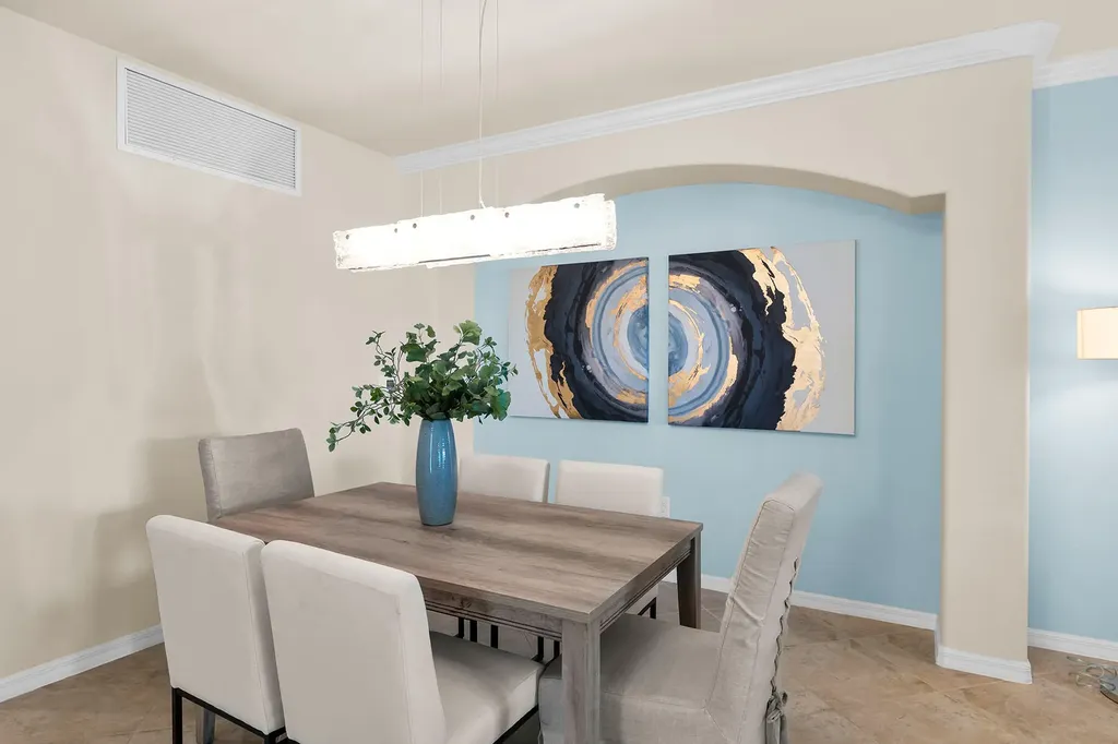 3165 Aviamar Circle Naples FL 34114