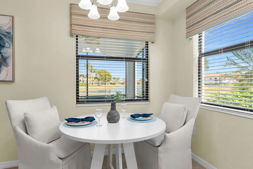 3165 Aviamar Circle Naples FL 34114