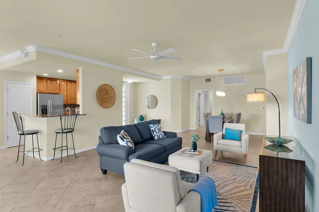 3165 Aviamar Circle Naples FL 34114