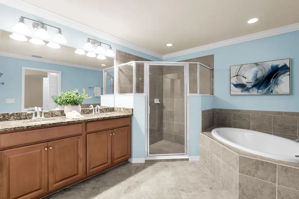 3165 Aviamar Circle Naples FL 34114