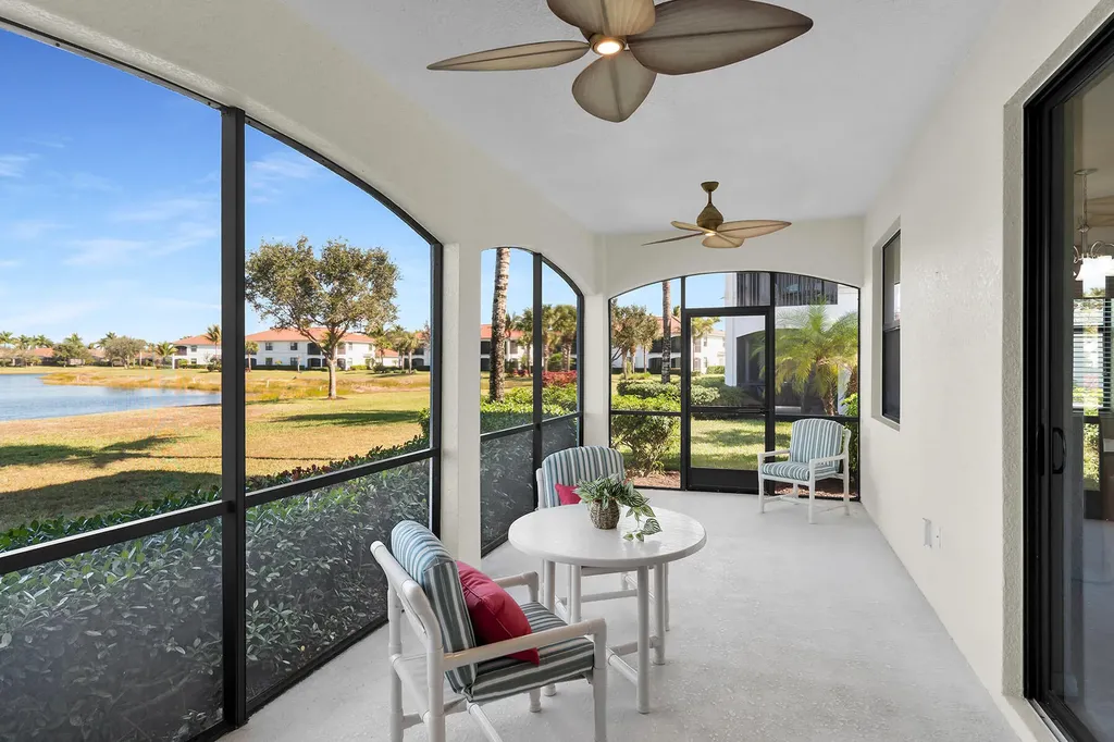 3165 Aviamar Circle Naples FL 34114