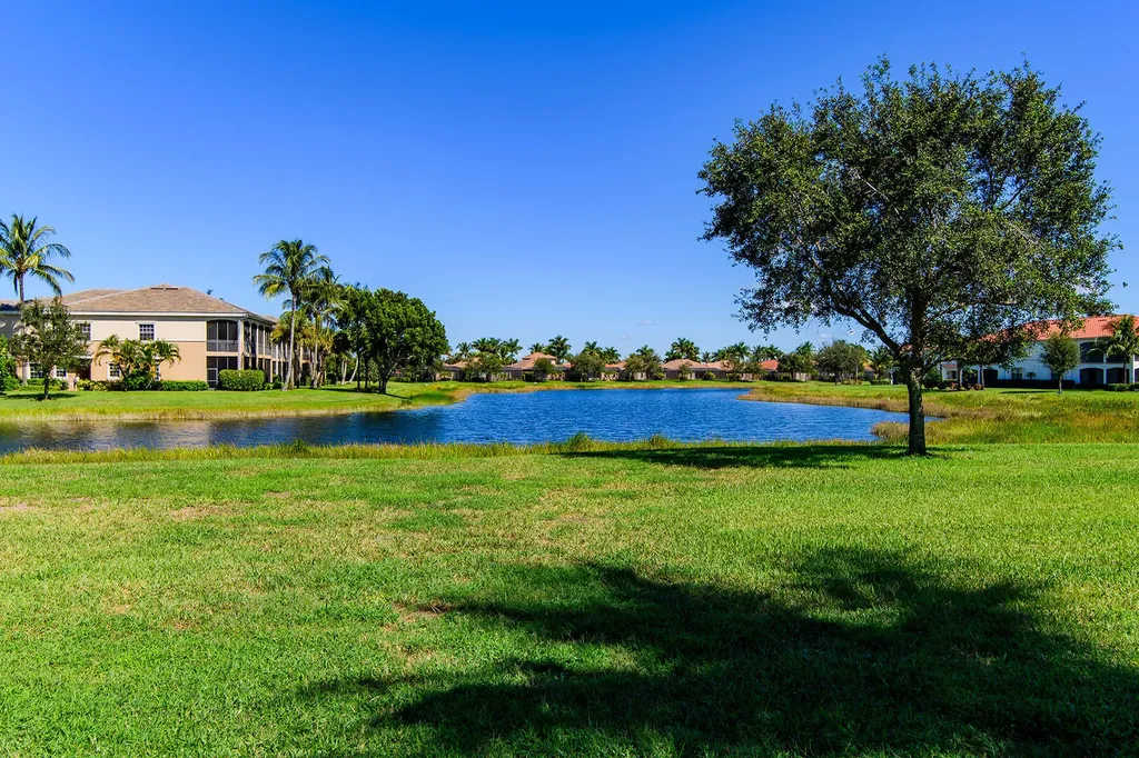 3165 Aviamar Circle Naples FL 34114