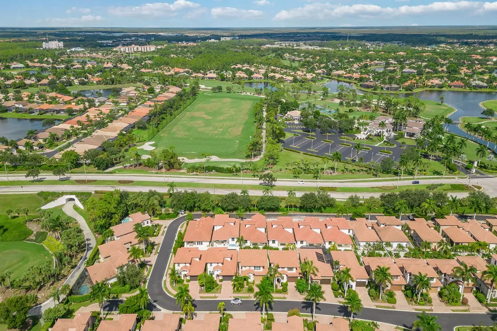 7976 Cordoba Place Naples FL 34113