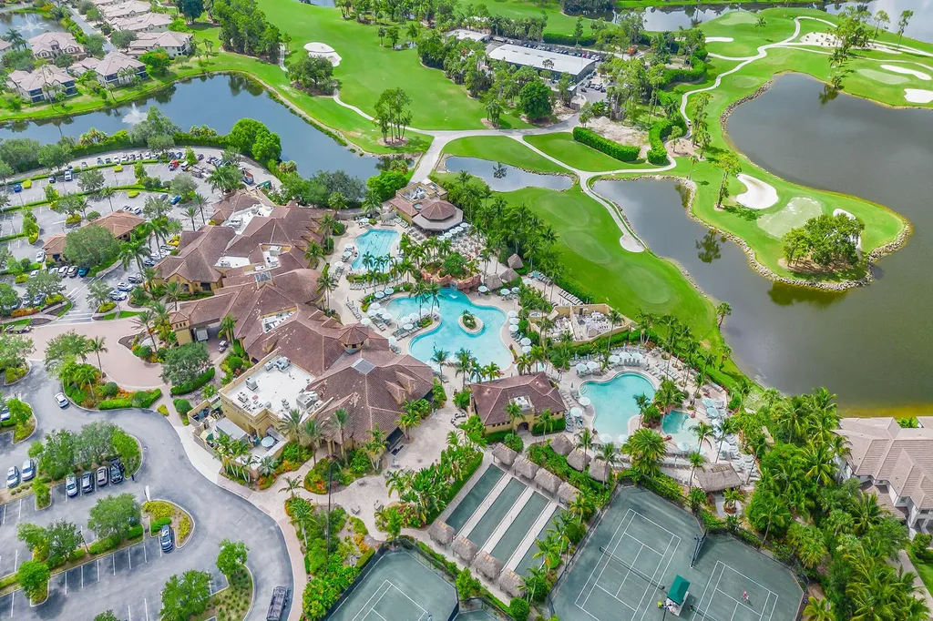 7976 Cordoba Place Naples FL 34113