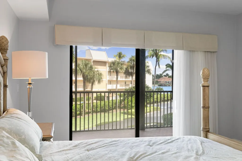 961 Collier Court Marco Island FL 34145