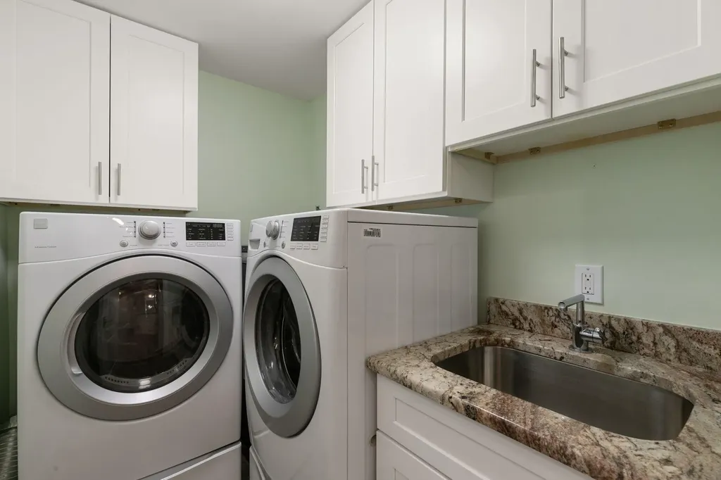 961 Collier Court Marco Island FL 34145