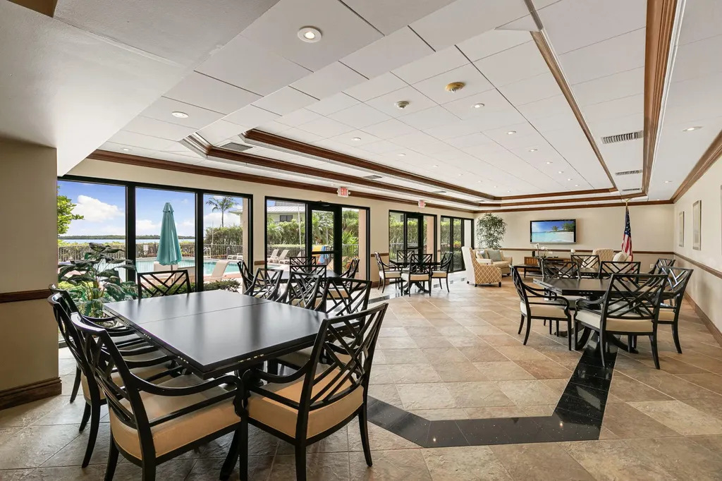 961 Collier Court Marco Island FL 34145