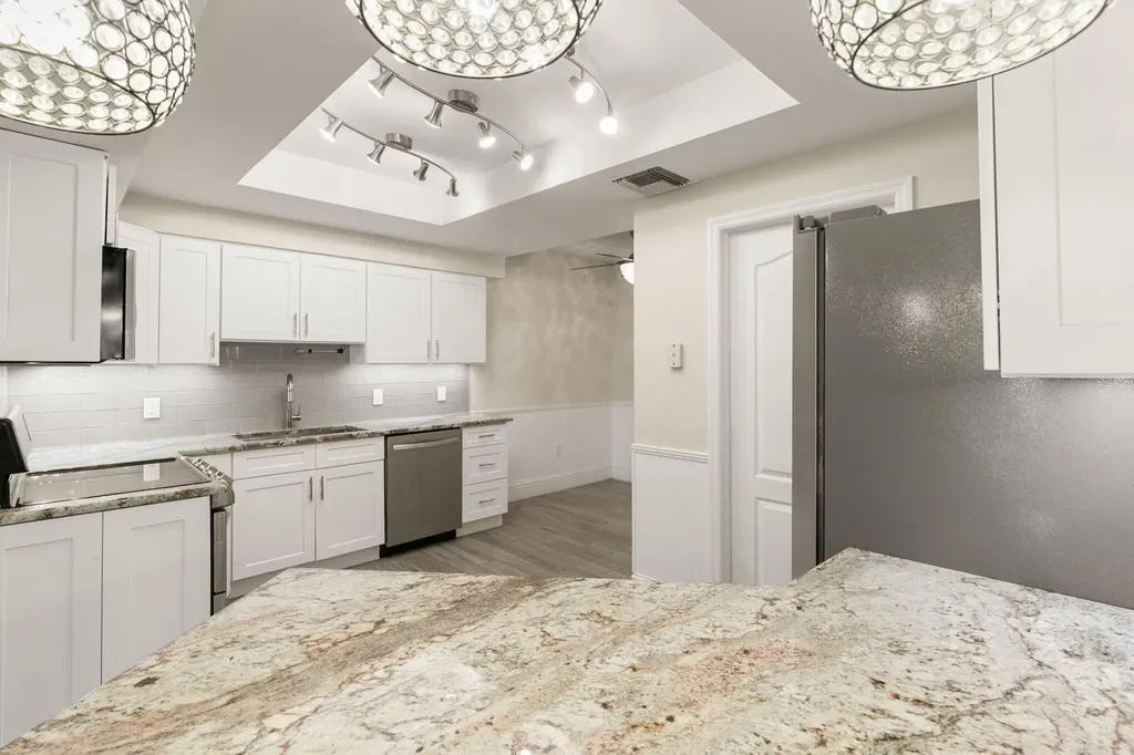 961 Collier Court Marco Island FL 34145