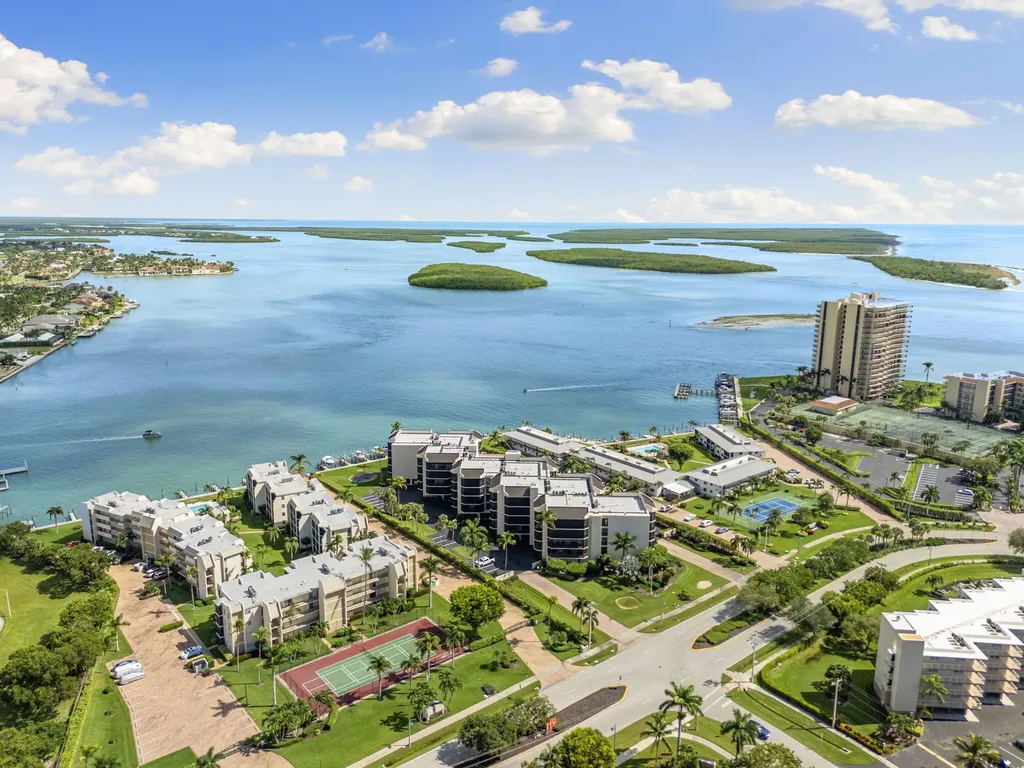 961 Collier Court Marco Island FL 34145